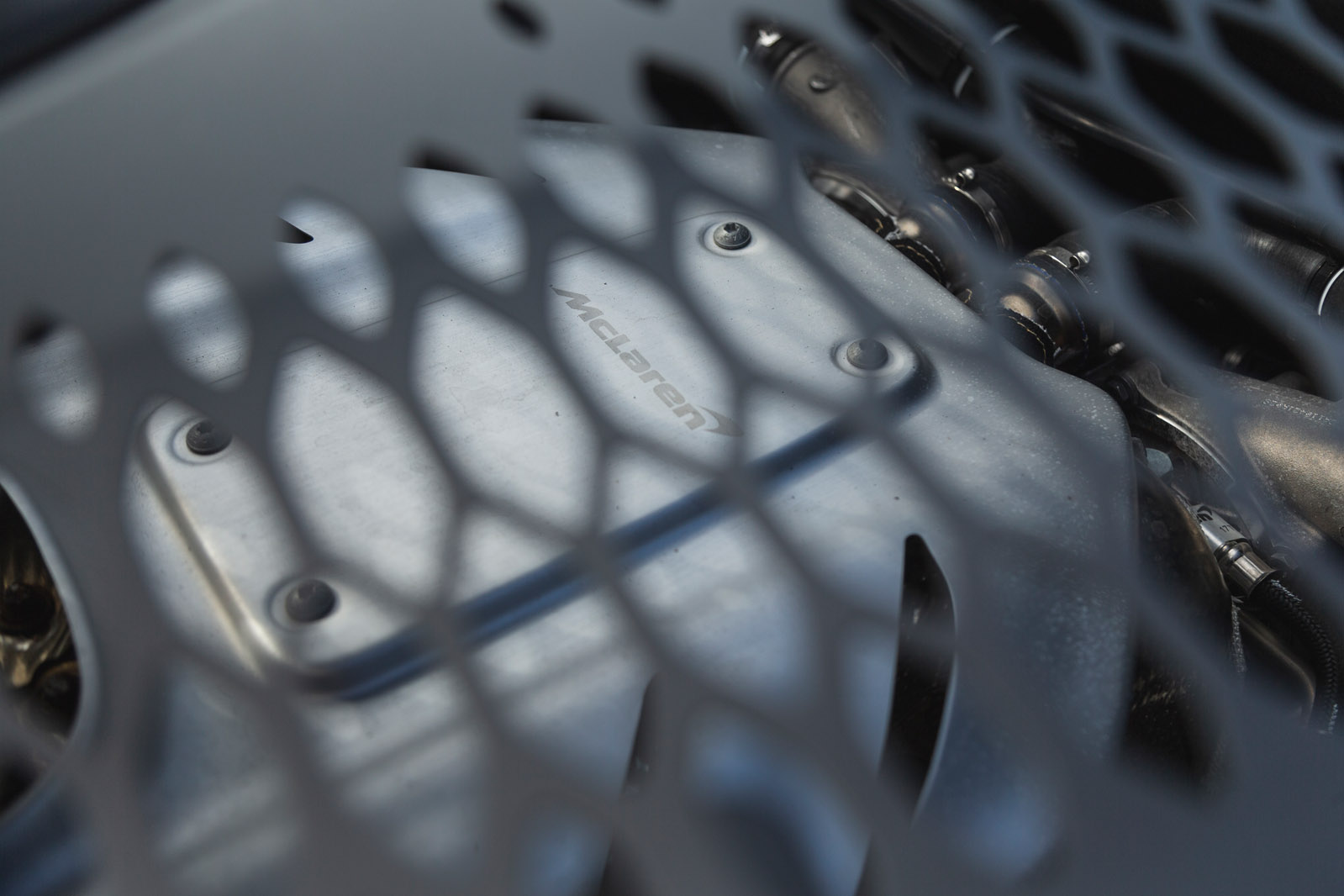 مک لارن آرتورا 2022 موتور