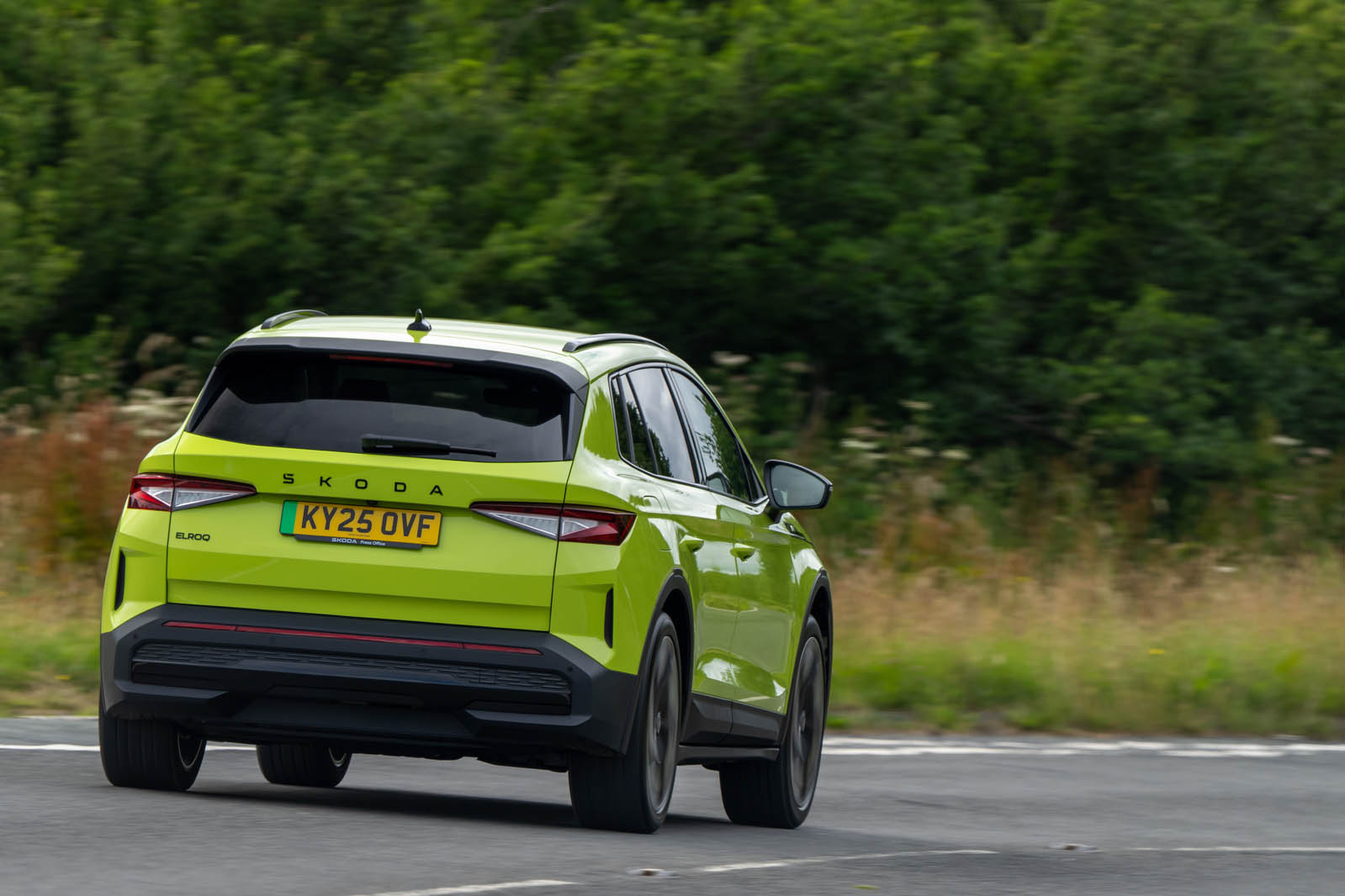 سواری و هندلینگ اشکودا Elroq vRS