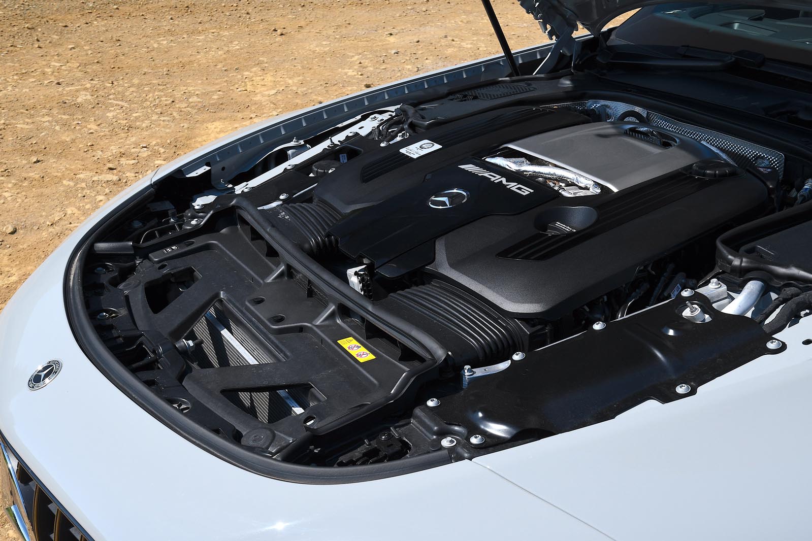 موتور V8 مرسدس AMG SL63