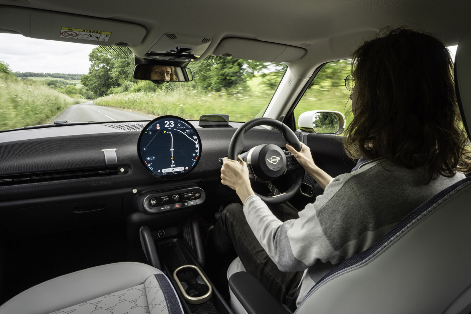 داشبورد مینی کوپر برقی جدید