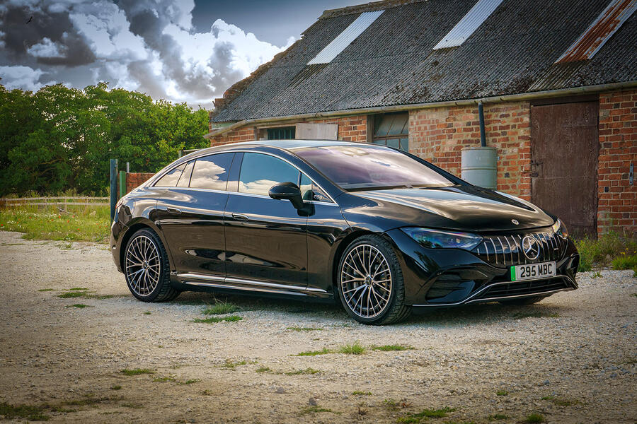 نمای ثابت جلو مرسدس AMG EQE 53