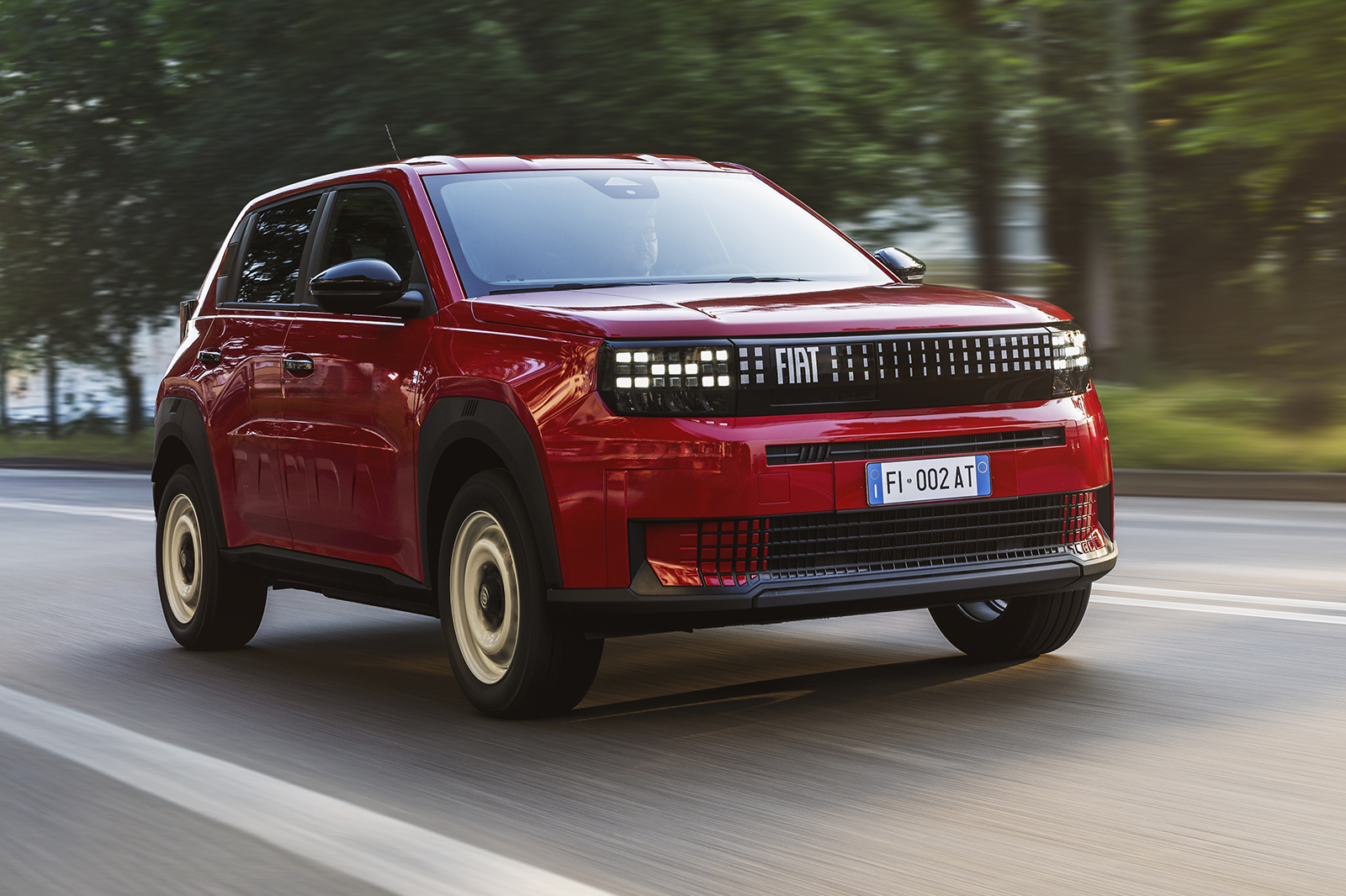 نمای جلو در حال حرکت