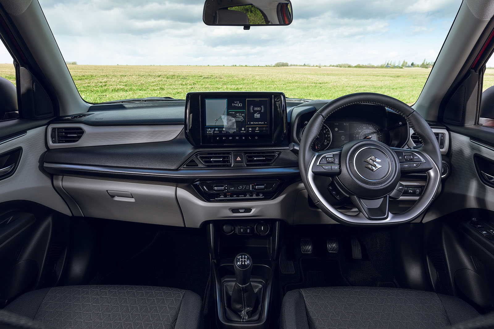 نمای داخلی سوزوکی سویفت