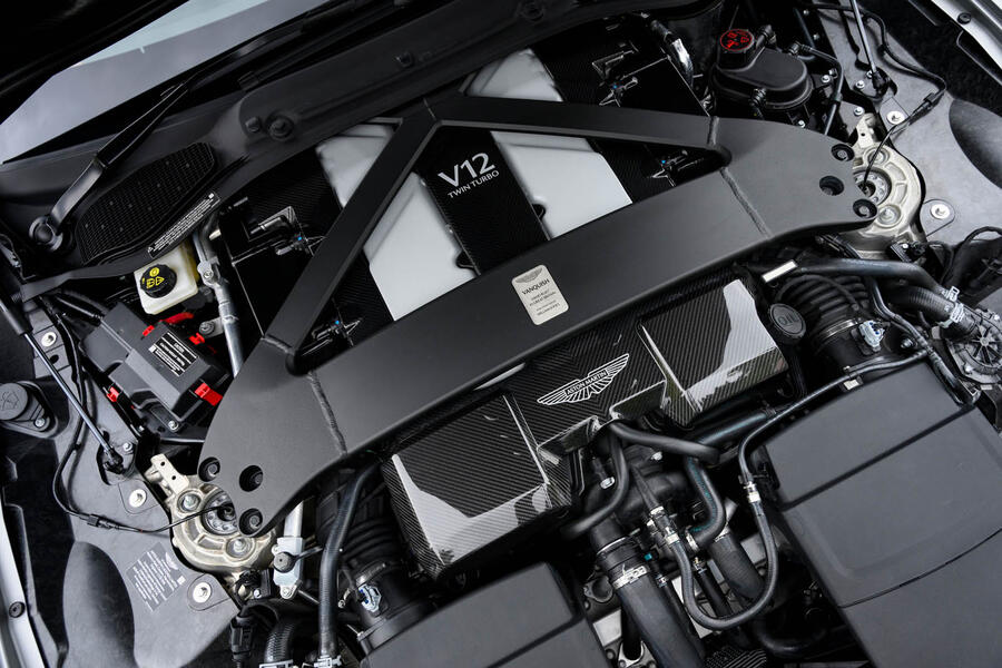 موتور V12 آستون مارتین ونکوئیش