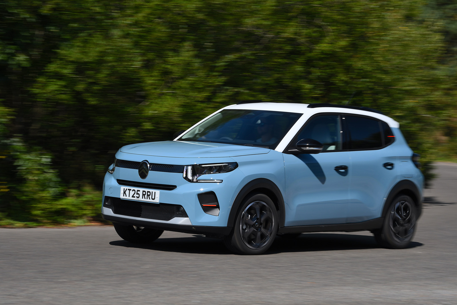 نمای جانبی سیتروئن C3