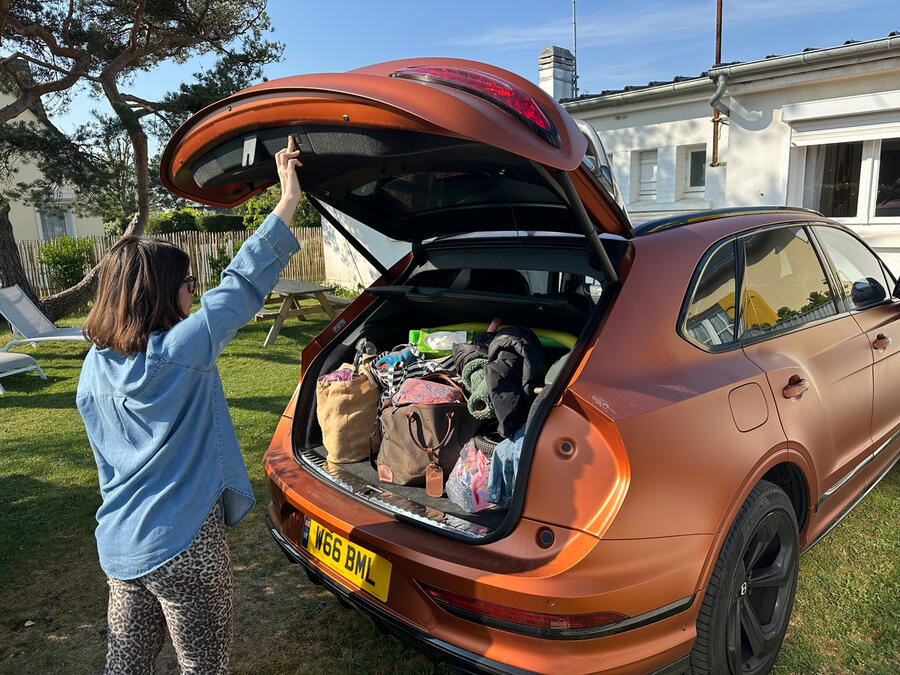 کاربردی بودن بنتلی بنتایگا در سفر