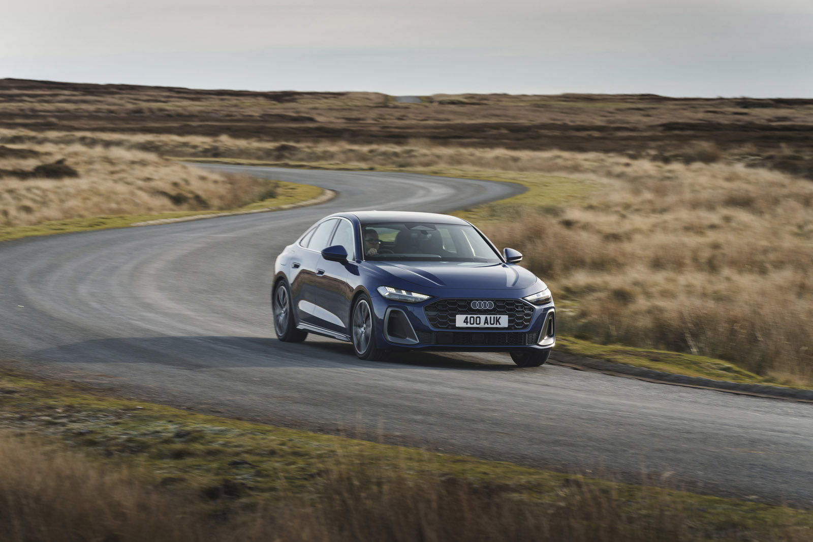 حرکت آئودی A5 در پیچ