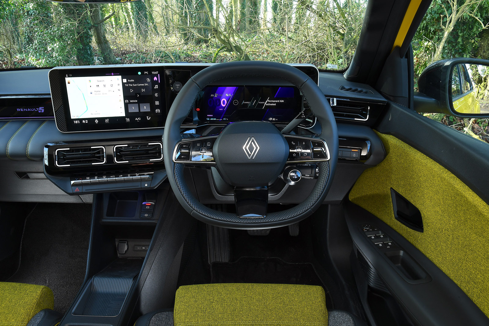 داشبورد دیجیتال رنو 5 برقی