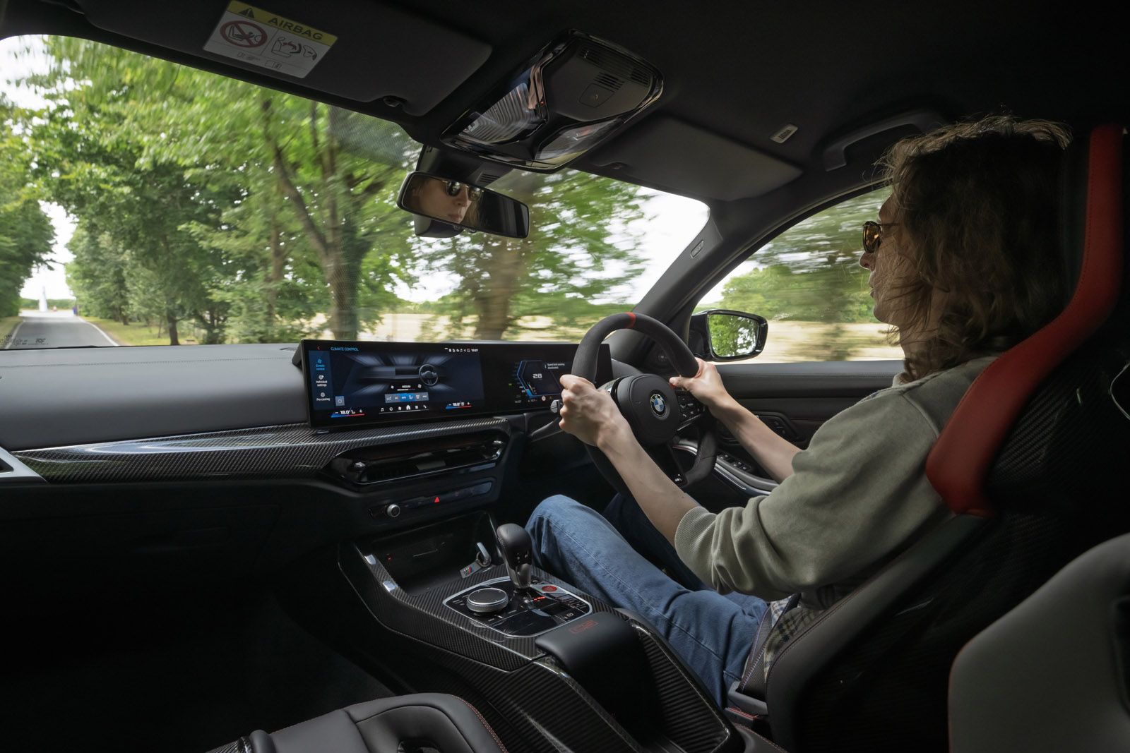 کابین بی ام و M3 CS تورینگ