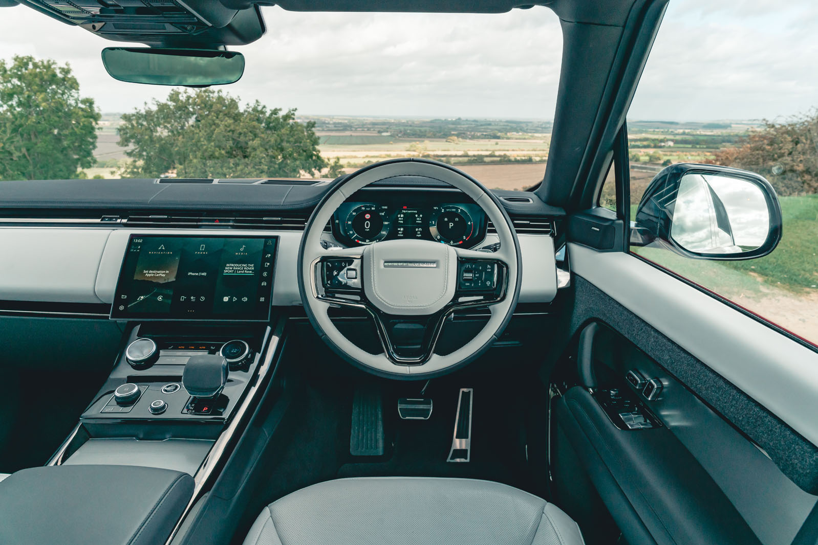 داشبورد رنج روور اسپرت