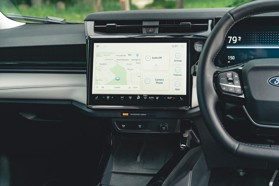 سیستم اطلاعات و سرگرمی فورد پوما جن-ای