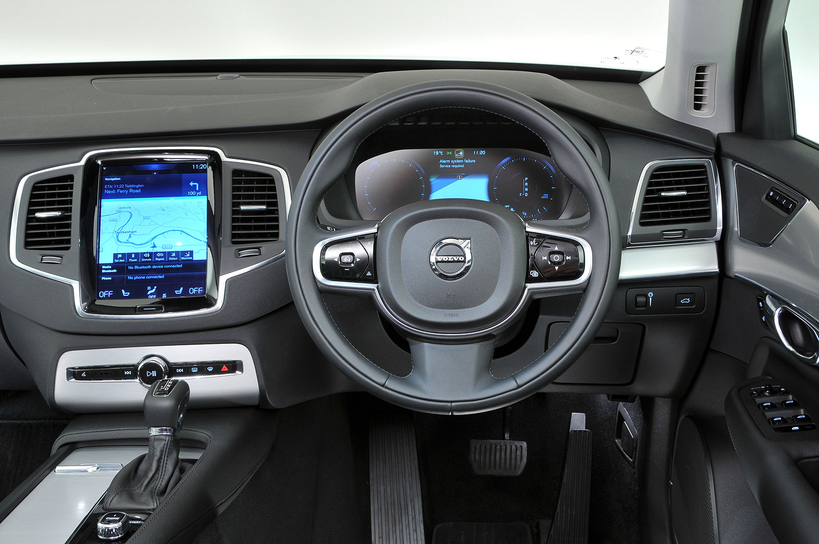 کابین ولوو XC90