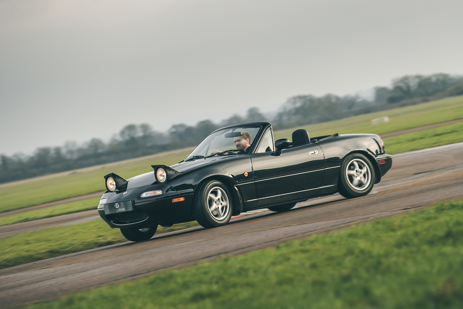 پیشرانه الکتریکی مزدا MX-5 Electrogenic