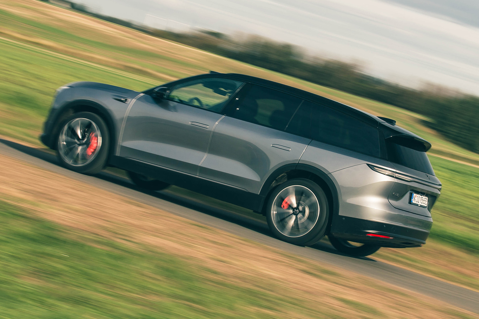 پایداری نیو EL8 در تست