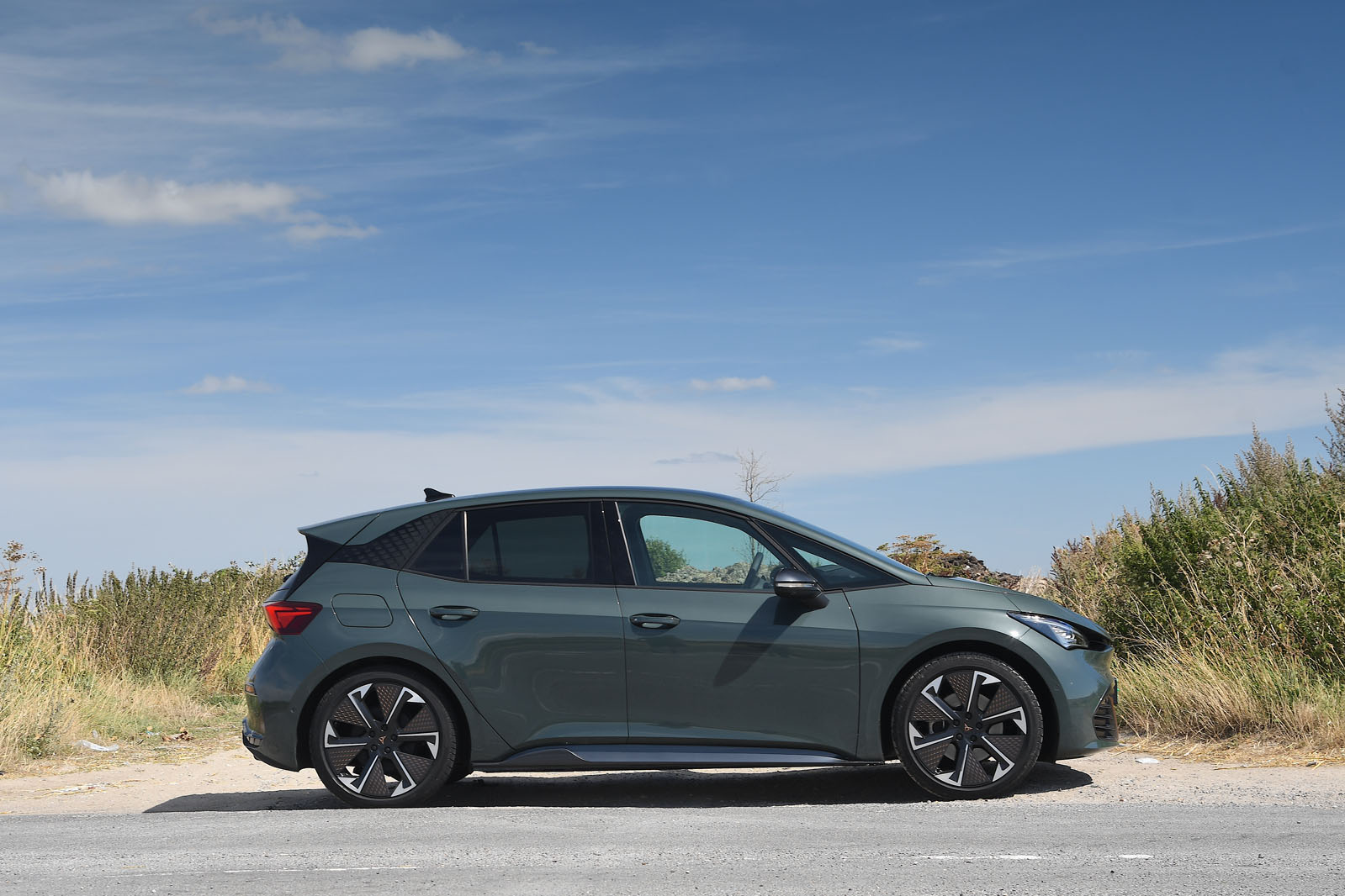 نمای بیرونی کوپرا بورن VZ مدل 2024