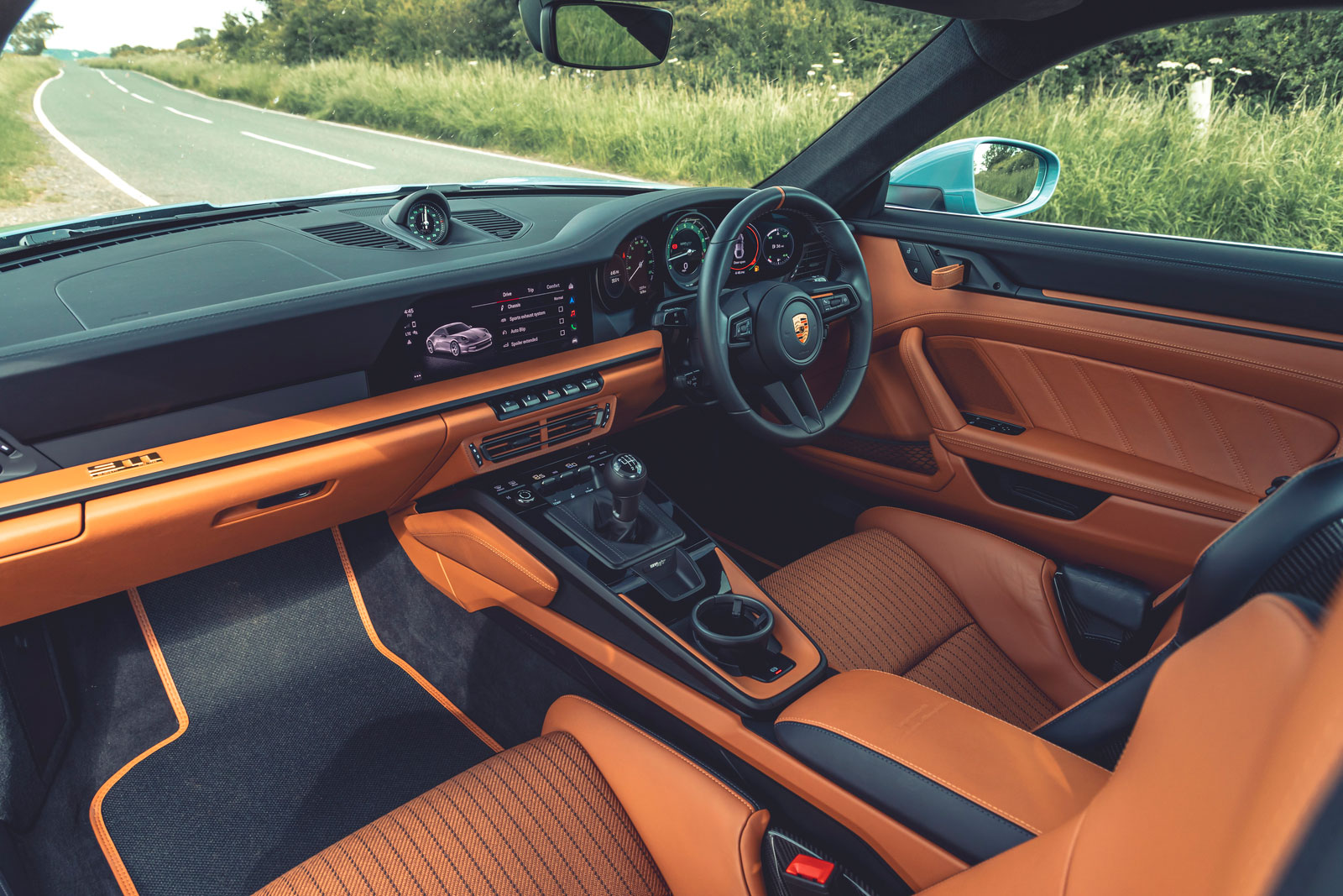 نمای داخلی پورشه 911 S/T