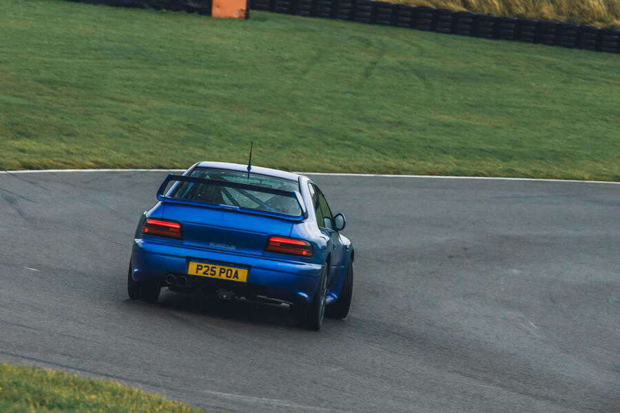 حرکت نمایشی و دریفت پرودرایو پی 25 دریفت زدن با پرودرایو پی 25 در پیست