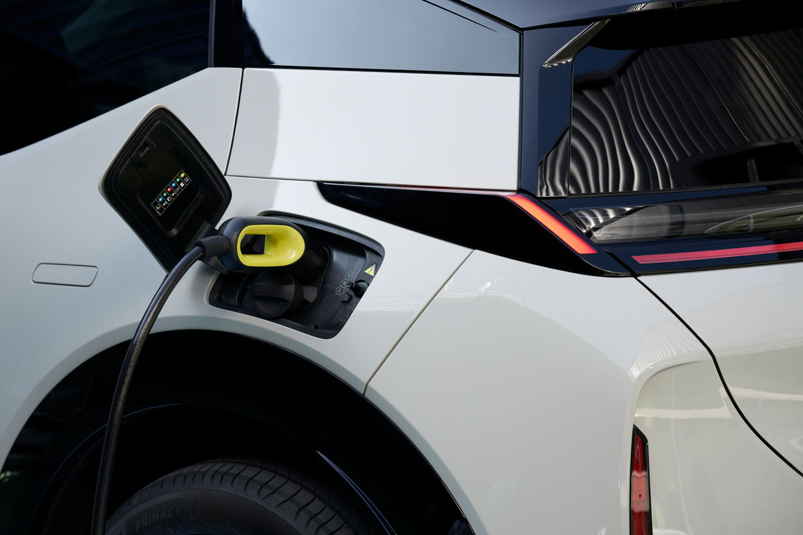 درگاه شارژ زیکر X