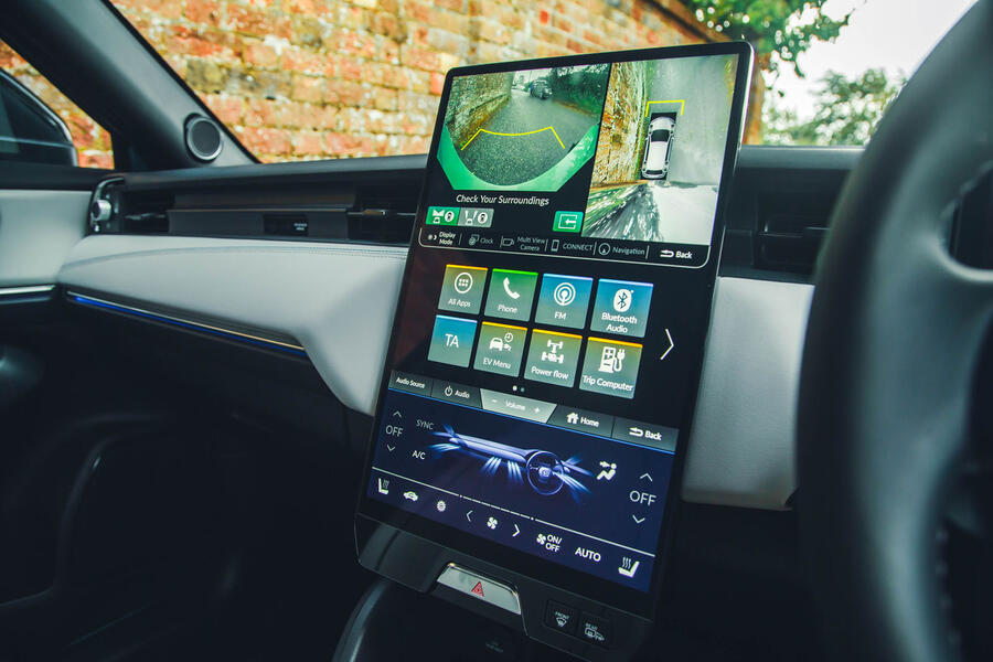 نمایشگر مالتی مدیا هوندا