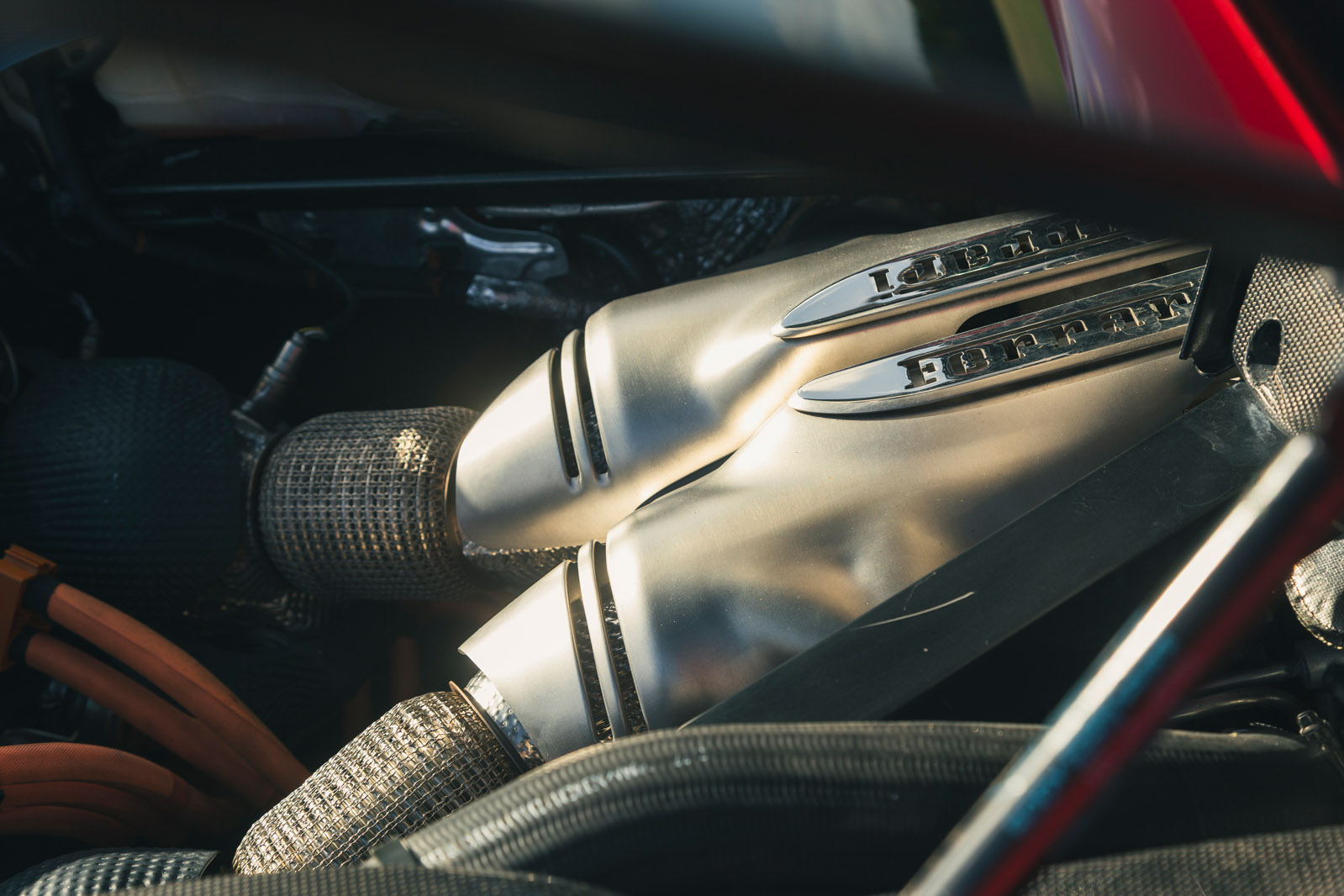 عملکرد موتور فراری 296 GTB