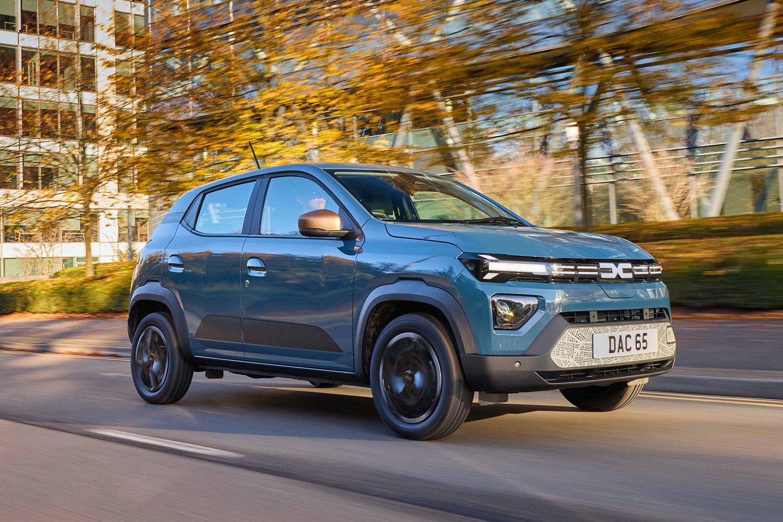 داچیا اسپرینگ کاملا جدید دینامیک 3