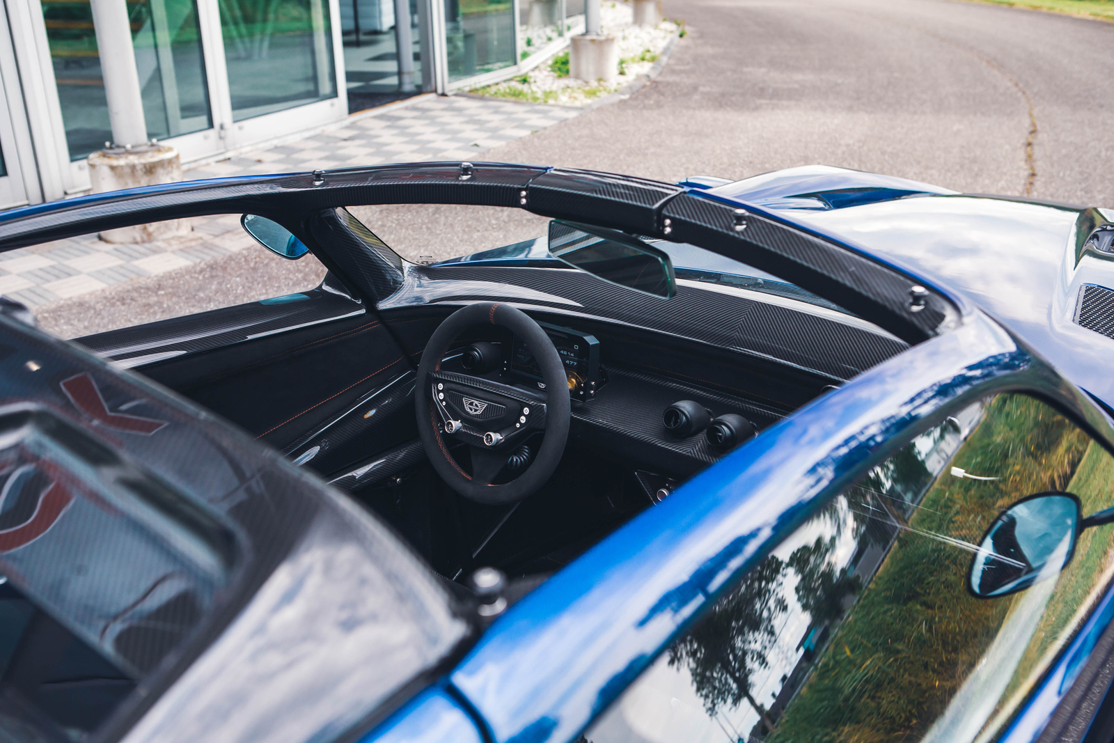 نمای داخلی دنکرورت f22 صندلی ها و کابین