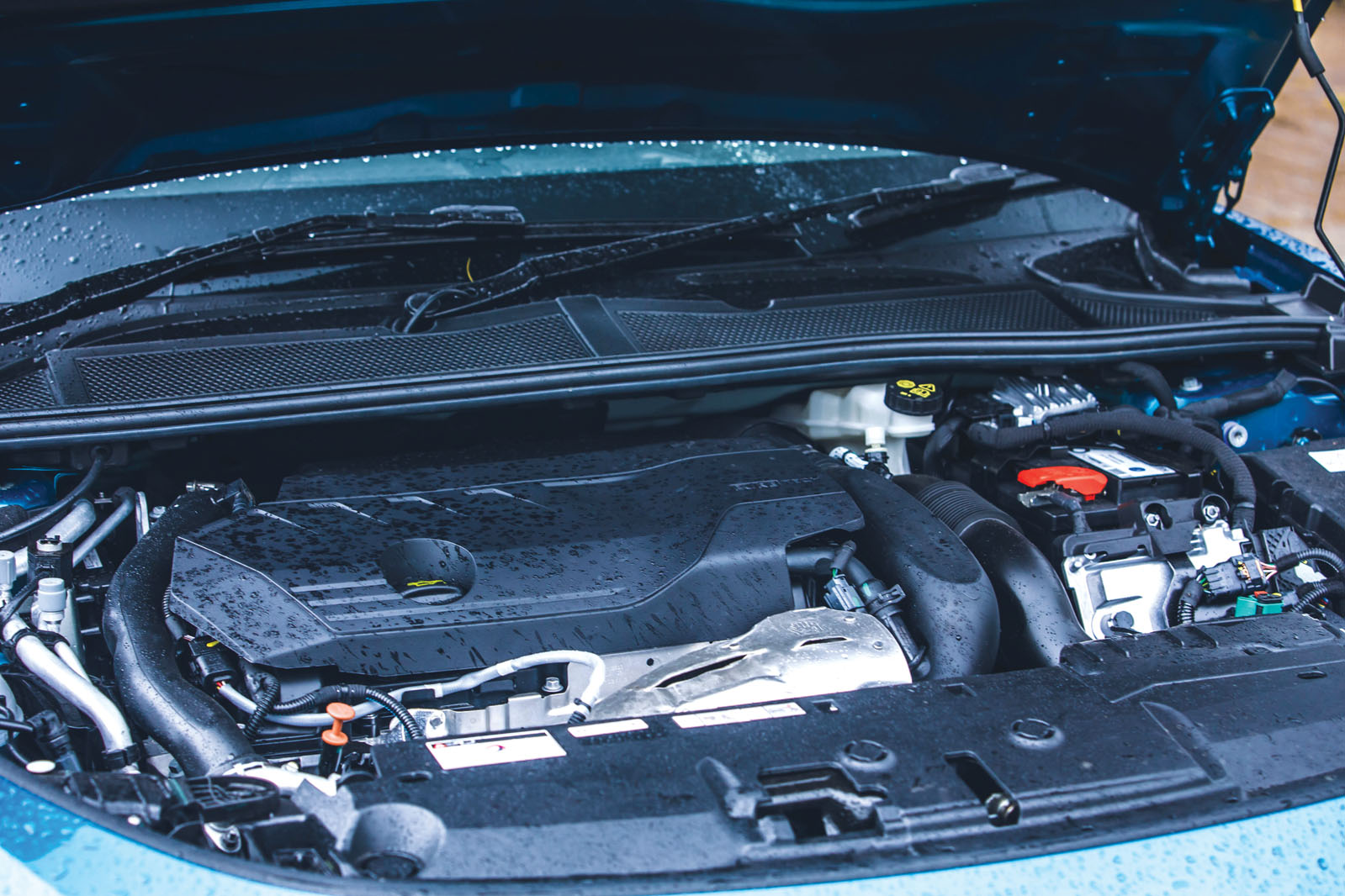 موتور پژو 408 ۲۰۲۳