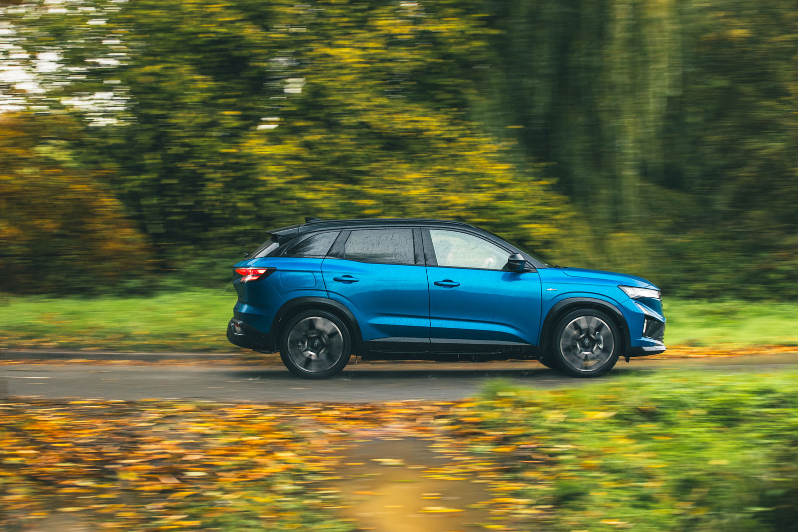 بررسی رنو آسترال 2026 تصویر 026