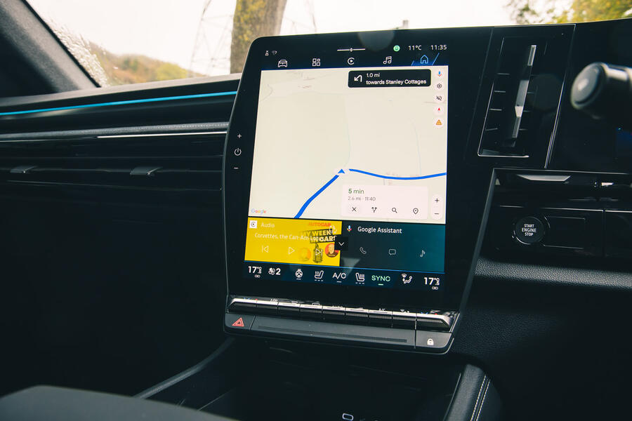 صندوق عقب رنو استرال