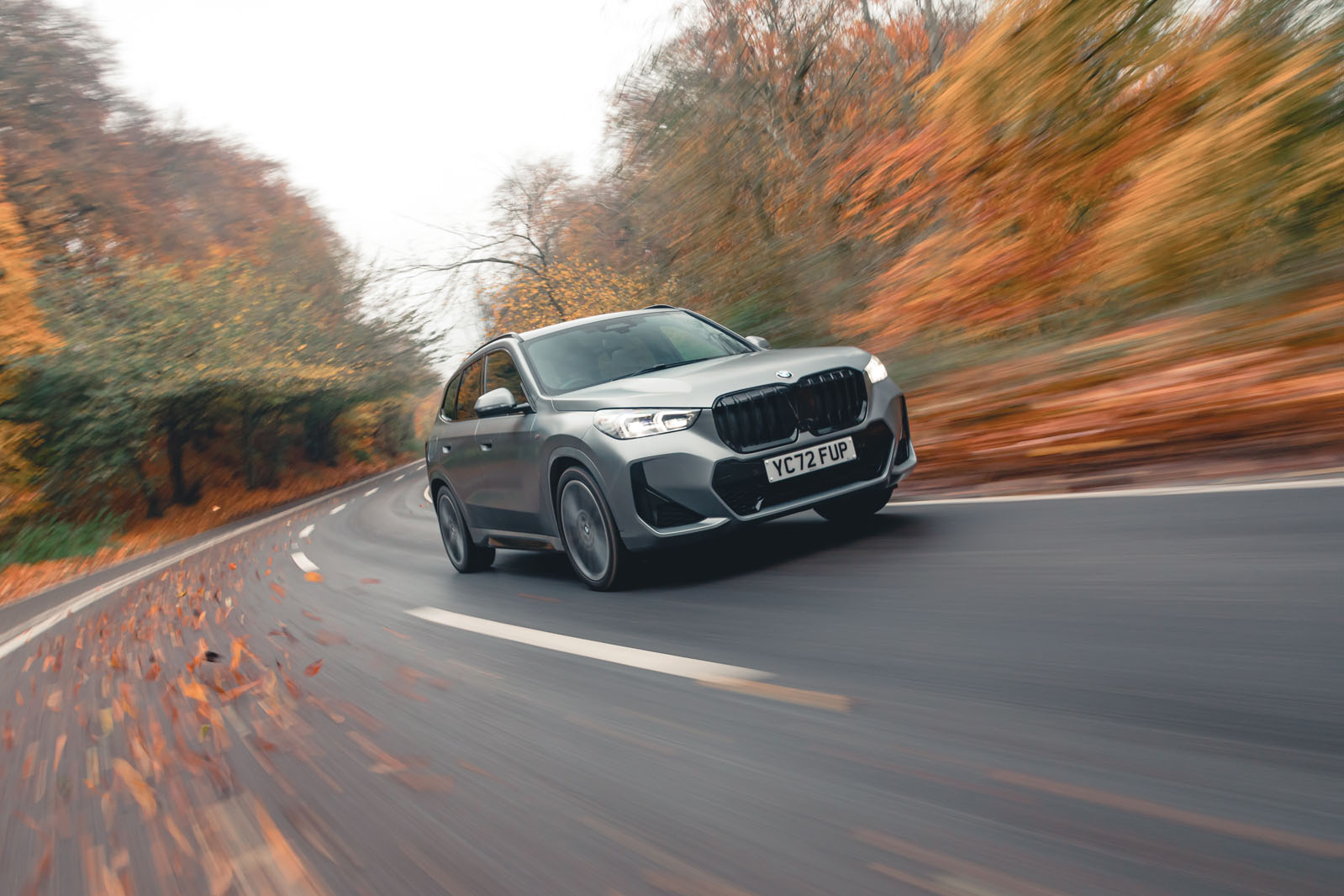 بی ام و X1 در پیست تست