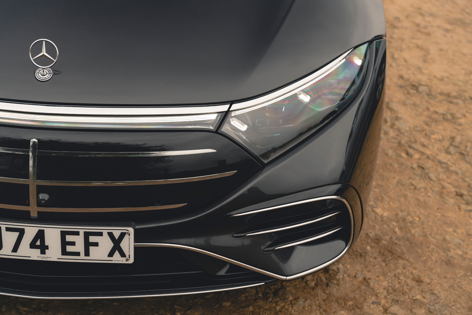 چراغ جلو مرسدس بنز EQS 450 مدل 2025